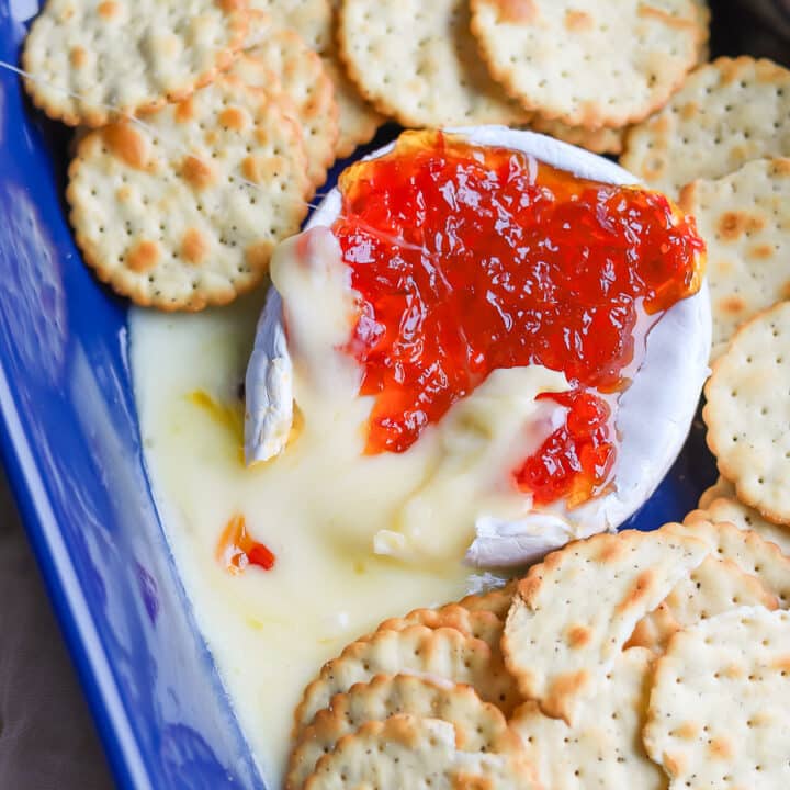 Baked Brie with Red Pepper Jelly - bits and bites