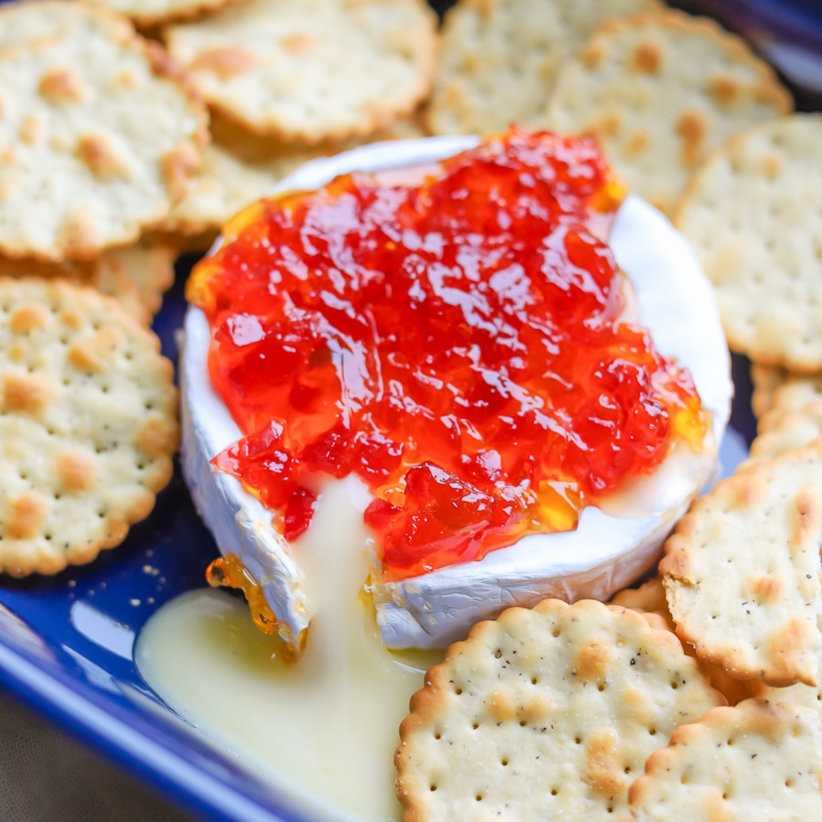 Baked Brie with Red Pepper Jelly bits and bites