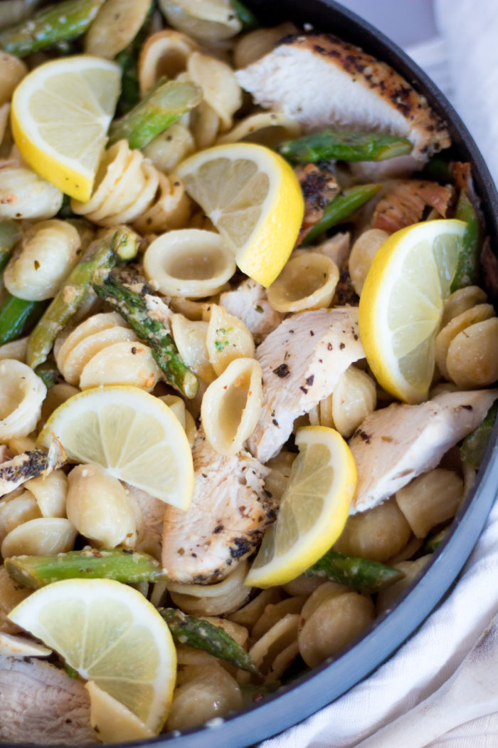 This lemon, asparagus and chicken orecchiette pasta is the perfect pasta recipe fro your at-home valentines day dinner. 