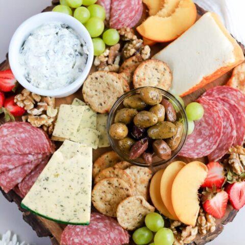 cropped-charcuterie-board-for-two-8-of-8.jpg