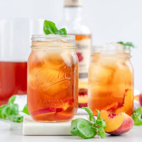 bourbon peach tea recipe or the front porch cocktail by bits and bites