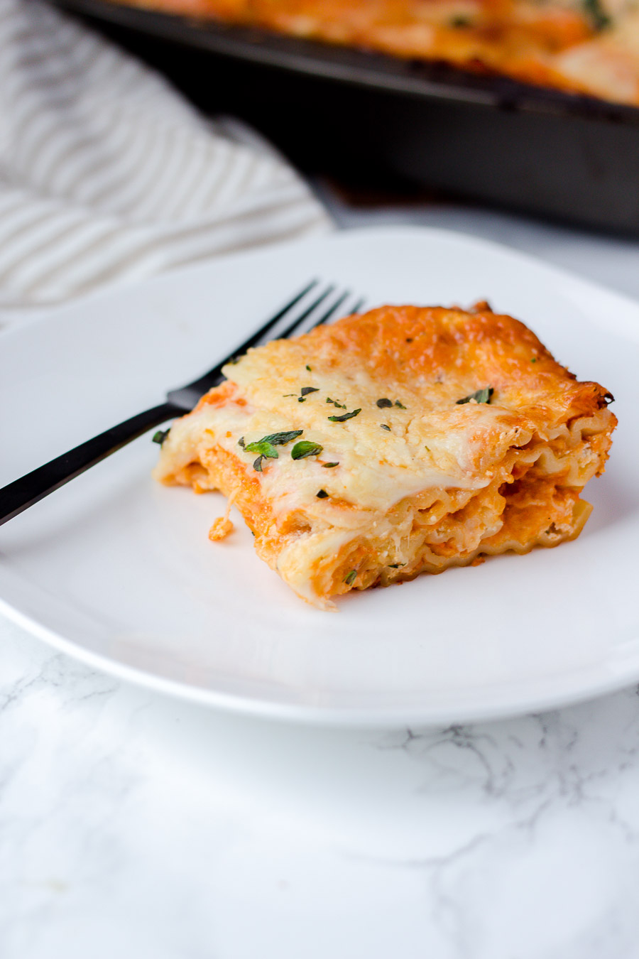 Easy Oven Ready Lasagna (no-boil noodles!) - bits and bites