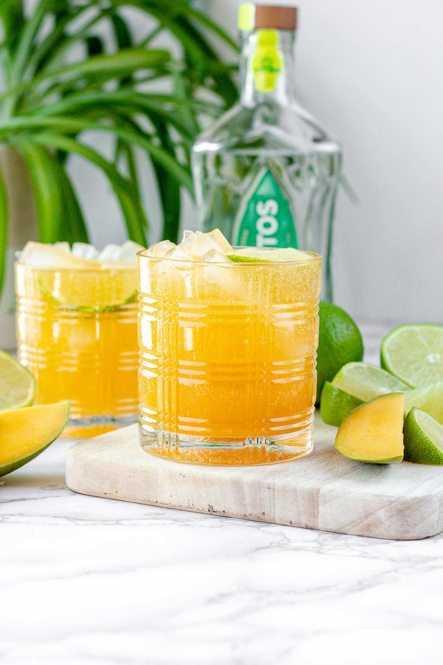 This 1800 Ultimate Mango margarita copycat recipe is one of my favorite go-to margarita recipes. What makes it so easy is the use of Mango kombucha or your favorite mango fruit juice. This is definitely a mix between a mango margarita recipe and a mango Paloma recipe. It is the perfect balance of mango and tequila.