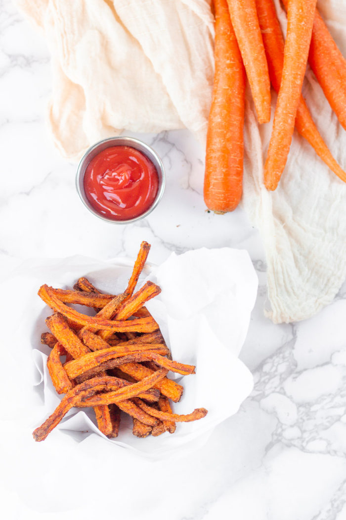 These healthy air fryer carrot fries are one of the best air fryer fries recipes. They are perfect for any weeknight dinner side dish recipe, and are one of the easiest ways to cook carrots!