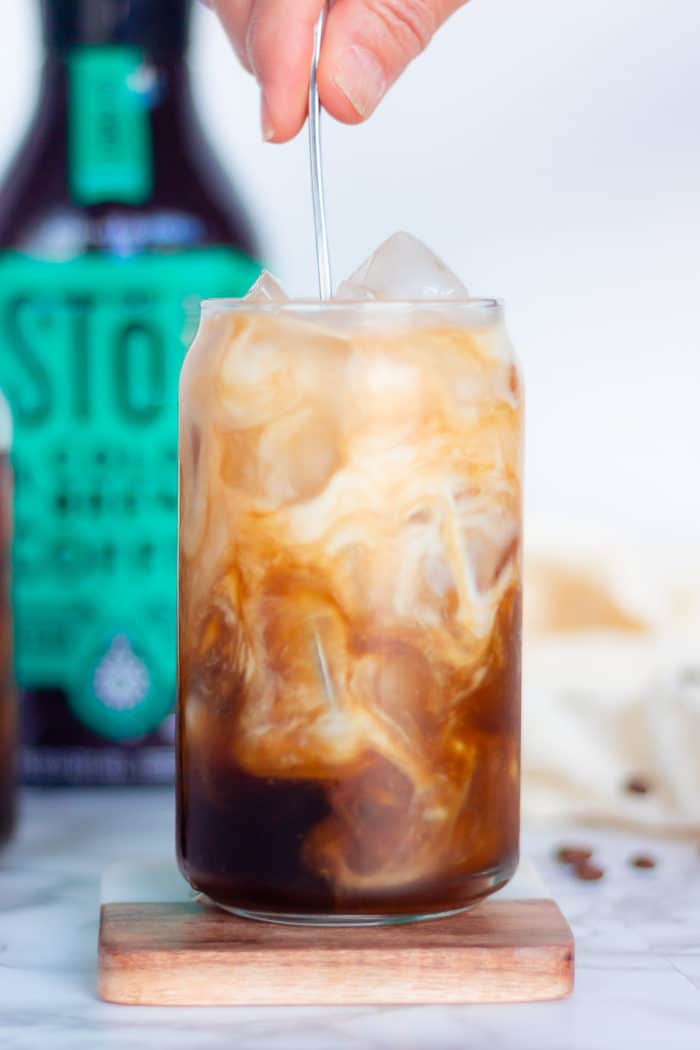 I love a good copycat Starbucks recipe. When I tried the Starbucks honey almond milk cold brew for the first time, I knew I needed to make this at home. This copycat Starbucks honey almond milk cold brew recipe is absolutely going to be my summer cold brew drink.