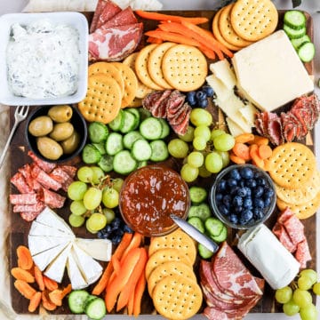 I love making ALDI charcuterie boards! They are such an affordable charcuterie board option!