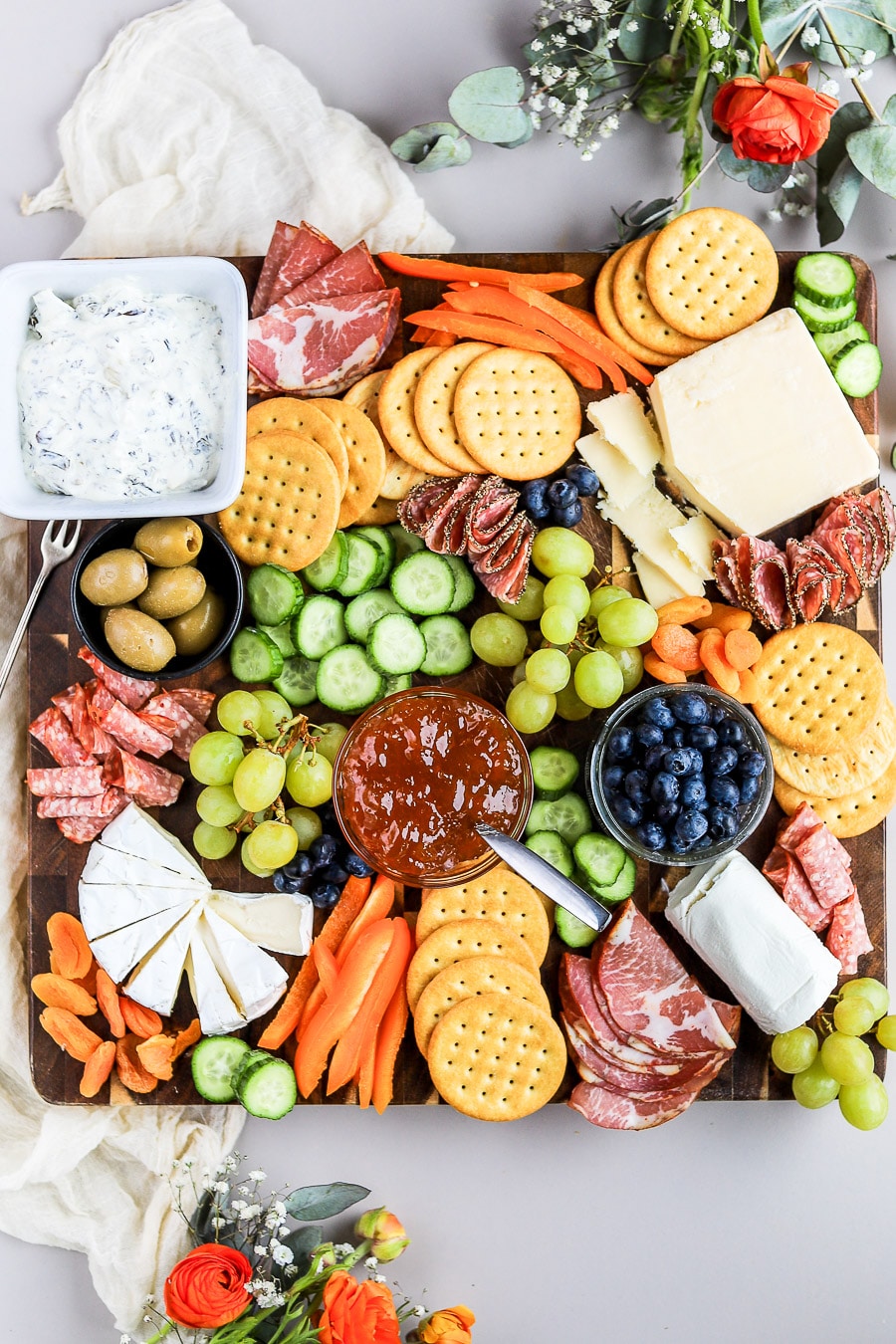 How to Make the Best ALDI Charcuterie Board - bits and bites