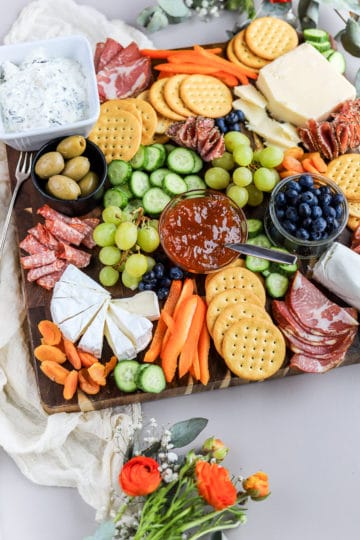 How to Make the Best ALDI Charcuterie Board - bits and bites