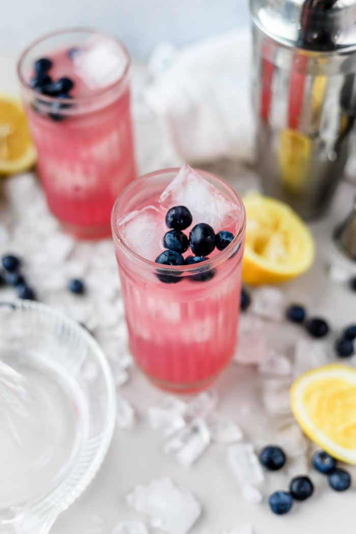 aThis blueberry vodka lemonade cocktail is such a refreshing summer vodka drink! Plus, it's super easy to make as a batch vodka cocktail.