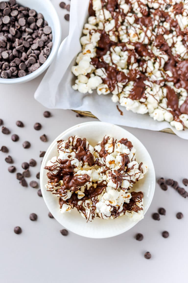 This chocolate-drizzled popcorn is one of the easiest dessert recipes out there! Plus, it combines chocolate and peanut butter for a sweet snack nobody will be able to resist.