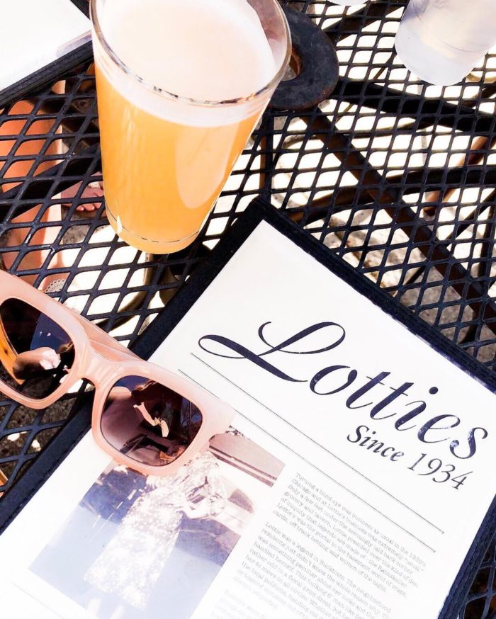 Patio season is the best time of year in Chicago. Here are my 10 must-visit outdoor patios in Chicago so you can soak in all the summer sun with a side of some great food and drink.