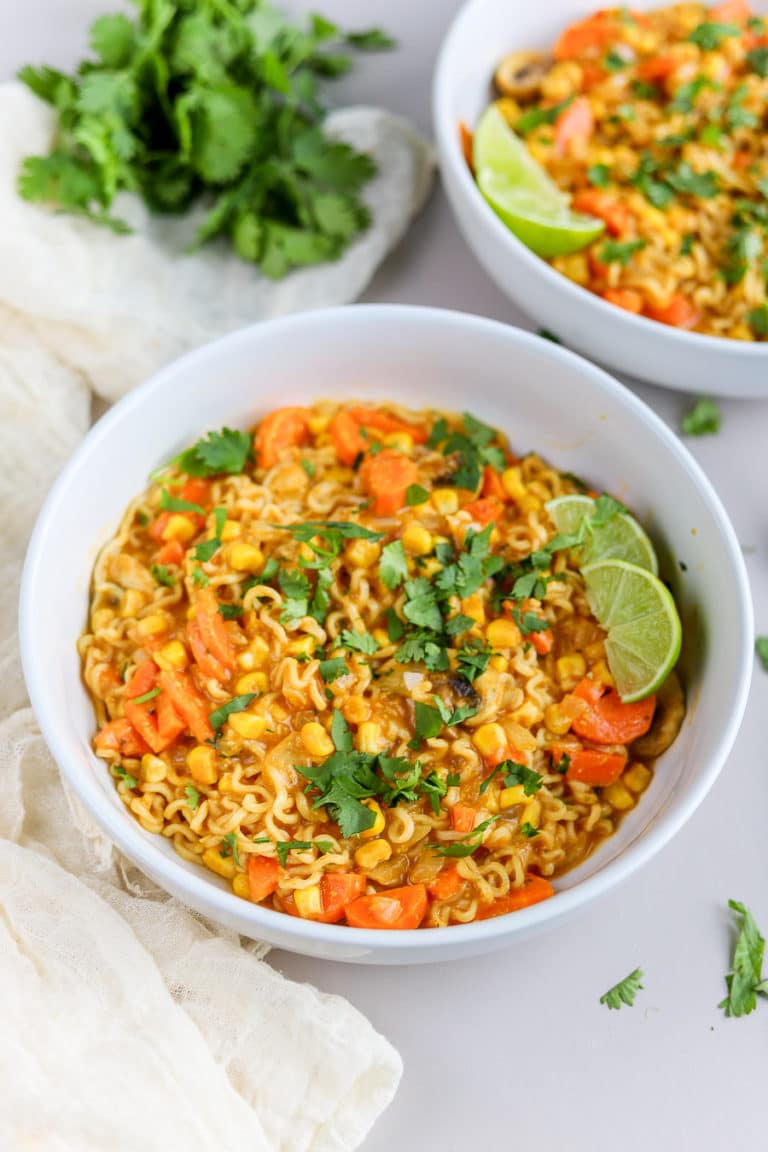 Instant Noodle Curry Ramen - Bits And Bites