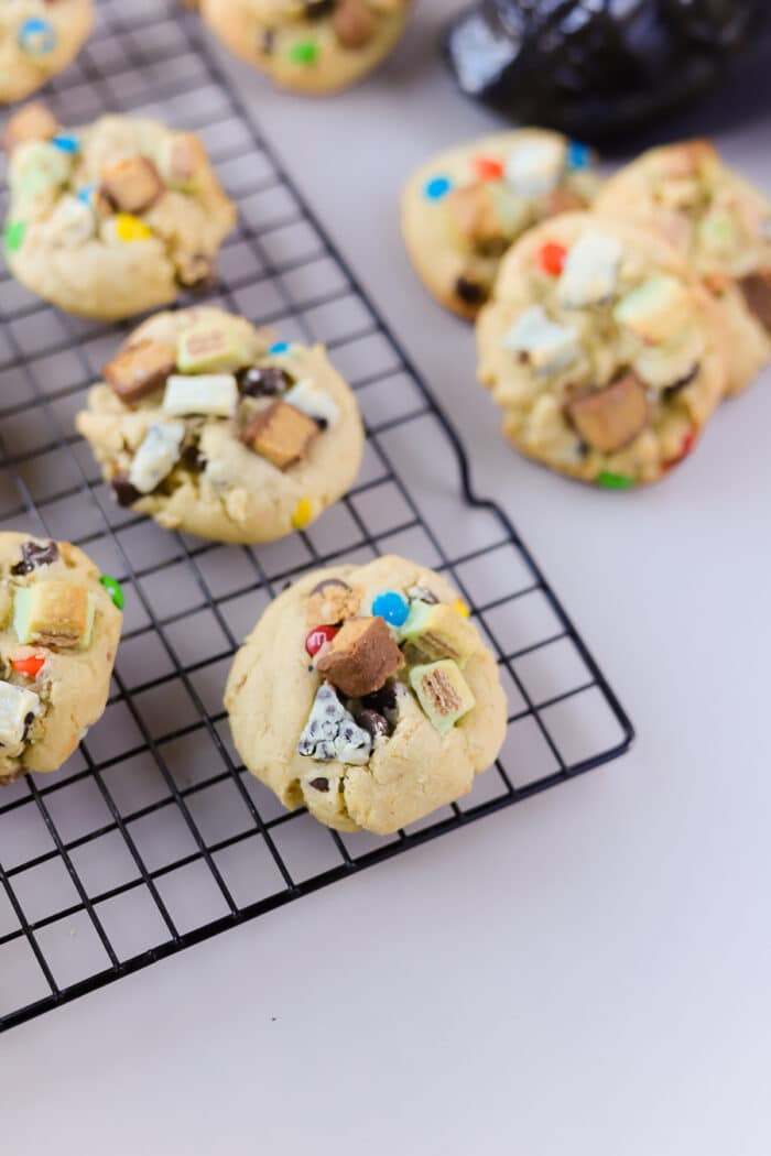 These Halloween candy cookies are one of my favorite ways to use leftover Halloween candy. They're like chocolate chip cookies, but a million times better!