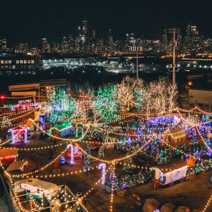 outdoor christmas bars chicago 2023 - jack frost's.