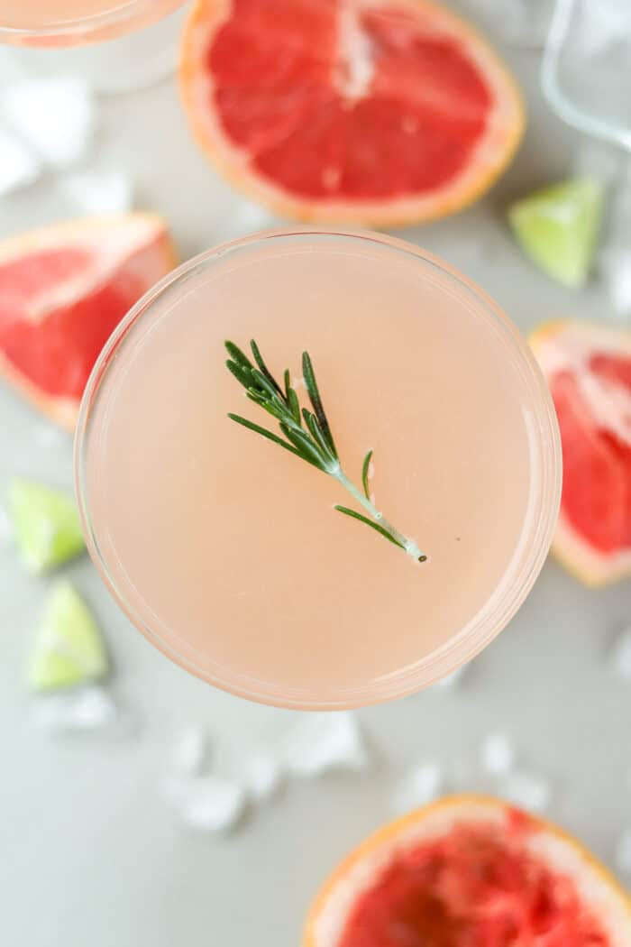 This grapefruit martini is the perfect winter cocktail! The fresh grapefruit juice paired with honey simple syrup and vodka is so refreshing, you'll love it!