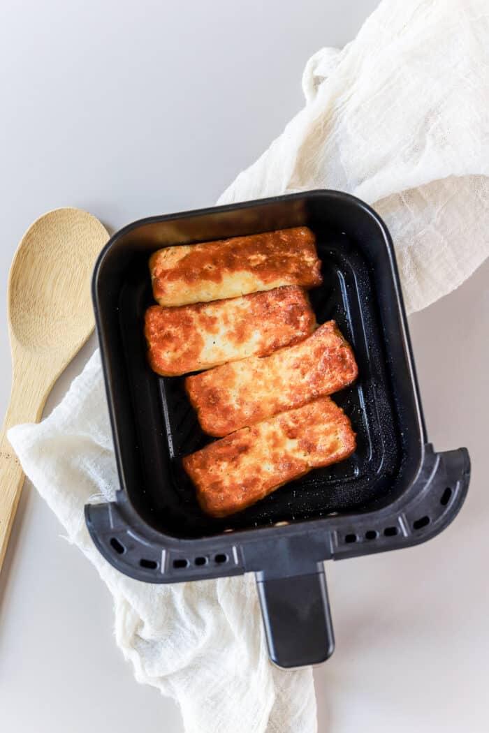 how to cook halloumi in the air fryer