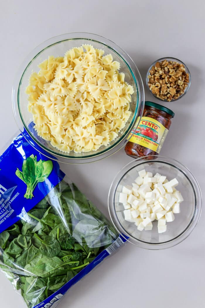 Ingredients for this sun dried tomato pasta salad recipe