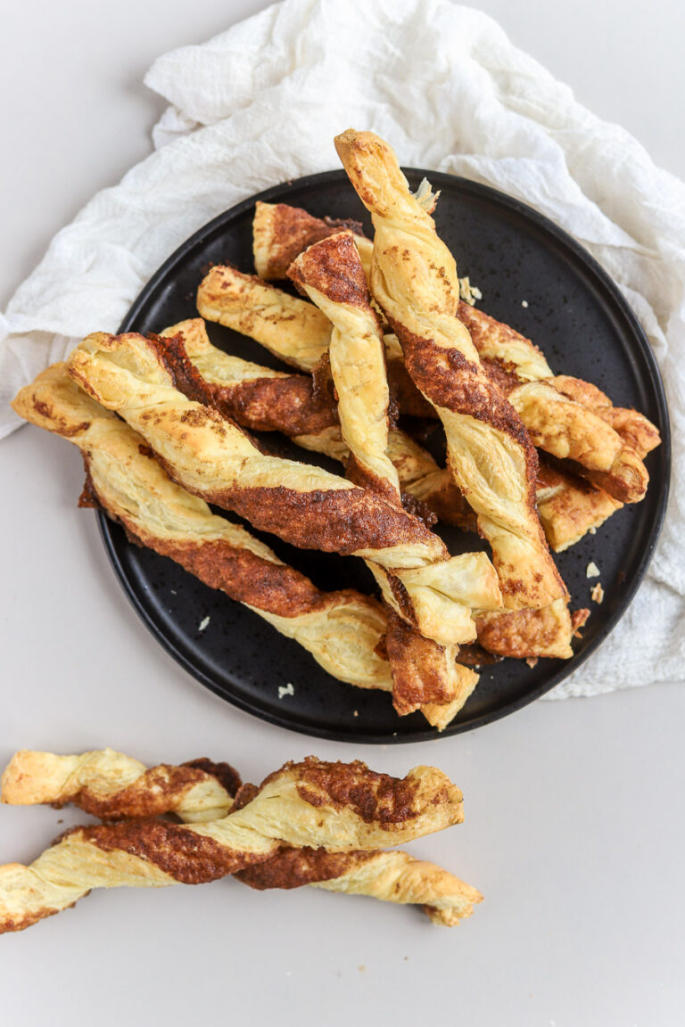 Cinnamon Puff Pastry Twists