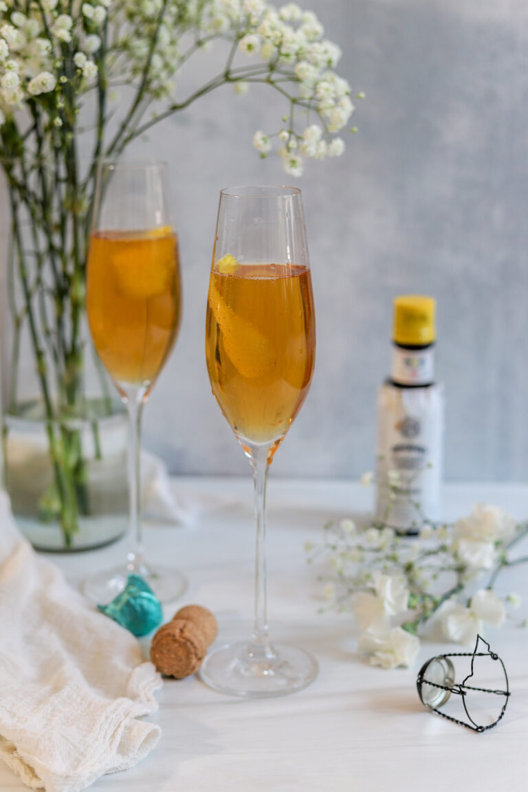 chicago cocktail recipe served in a champagne flute.