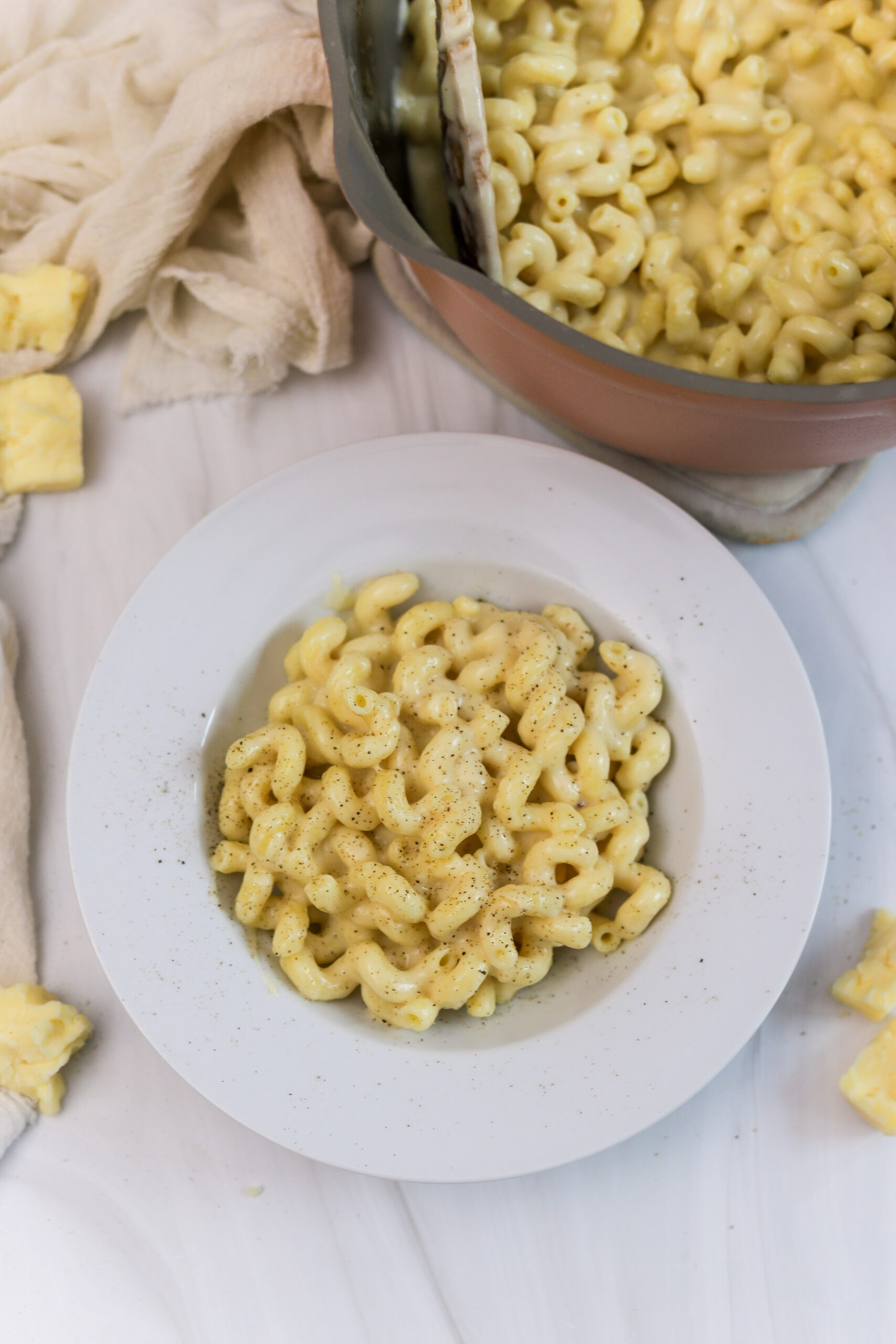 white cheddar mac and cheese