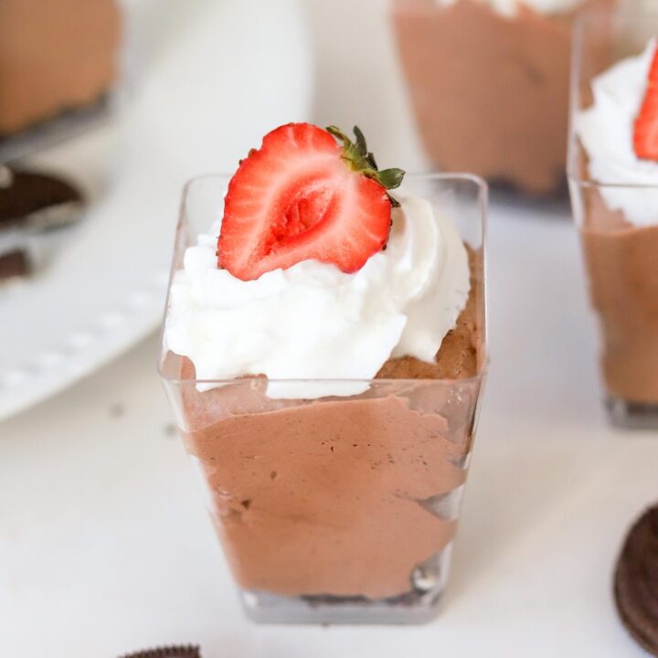 chocolate mousse cups