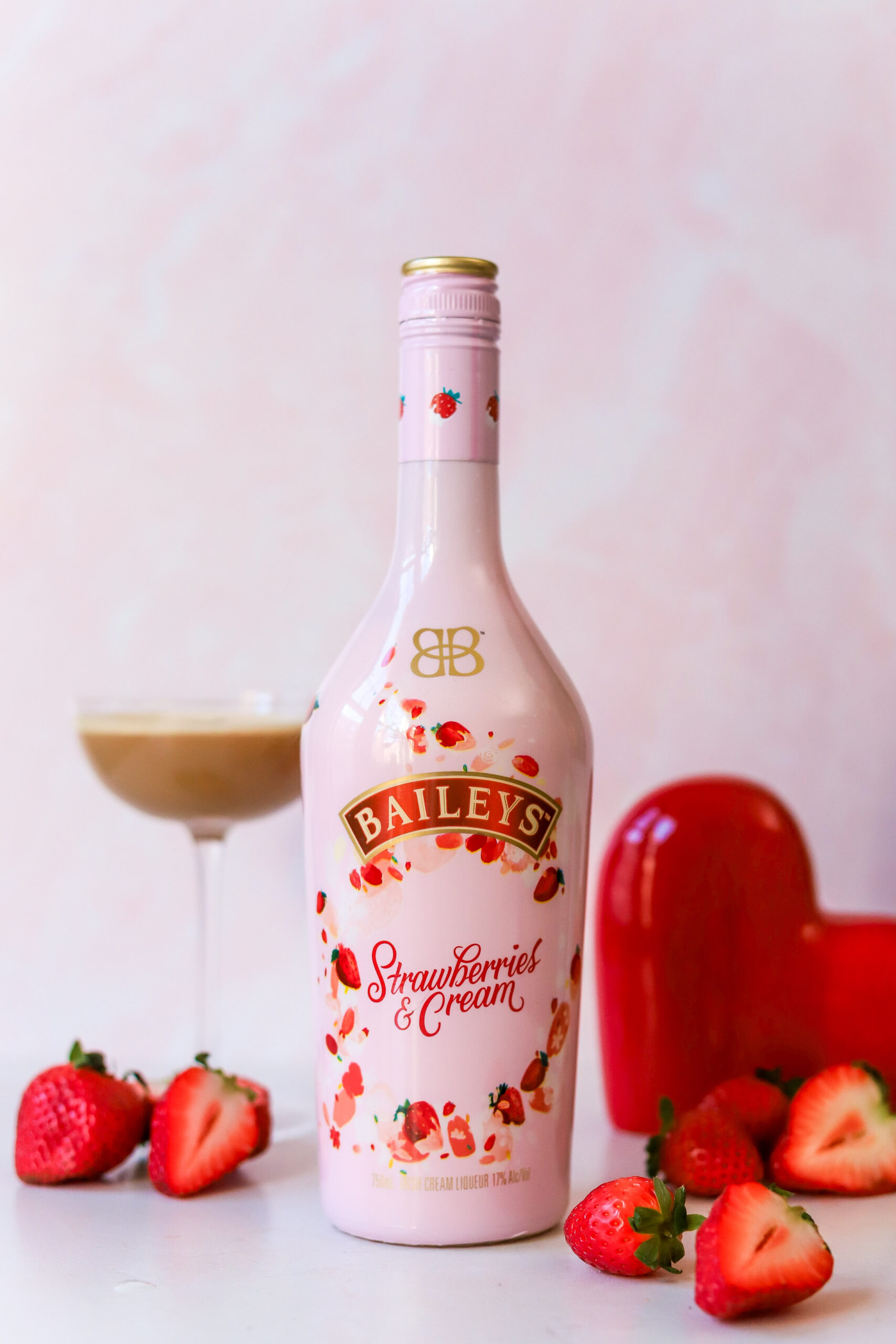 bailey's strawberries and cream