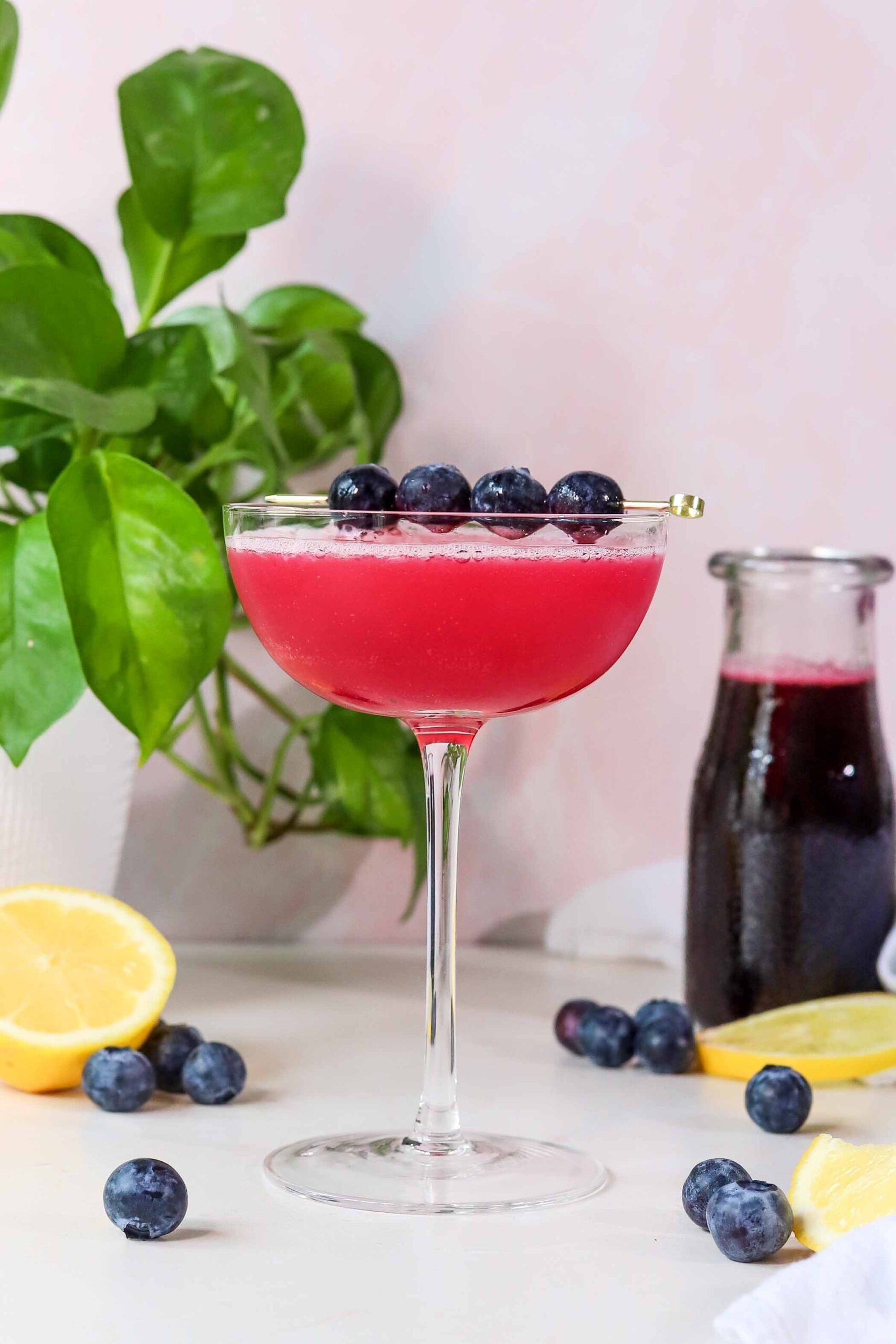 easy blueberry lemon drop martini
