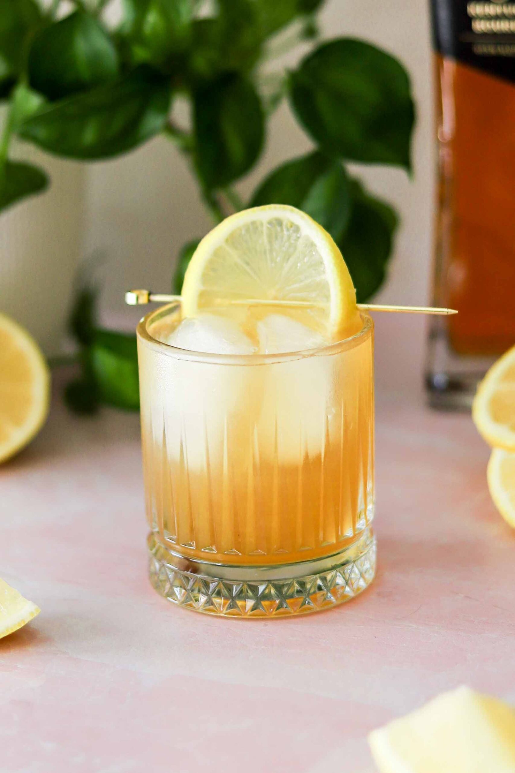gold rush cocktail
