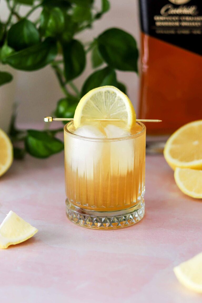 gold rush cocktail