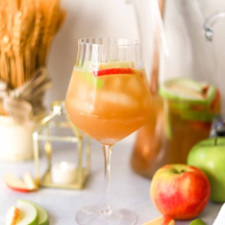 apple cider sangria