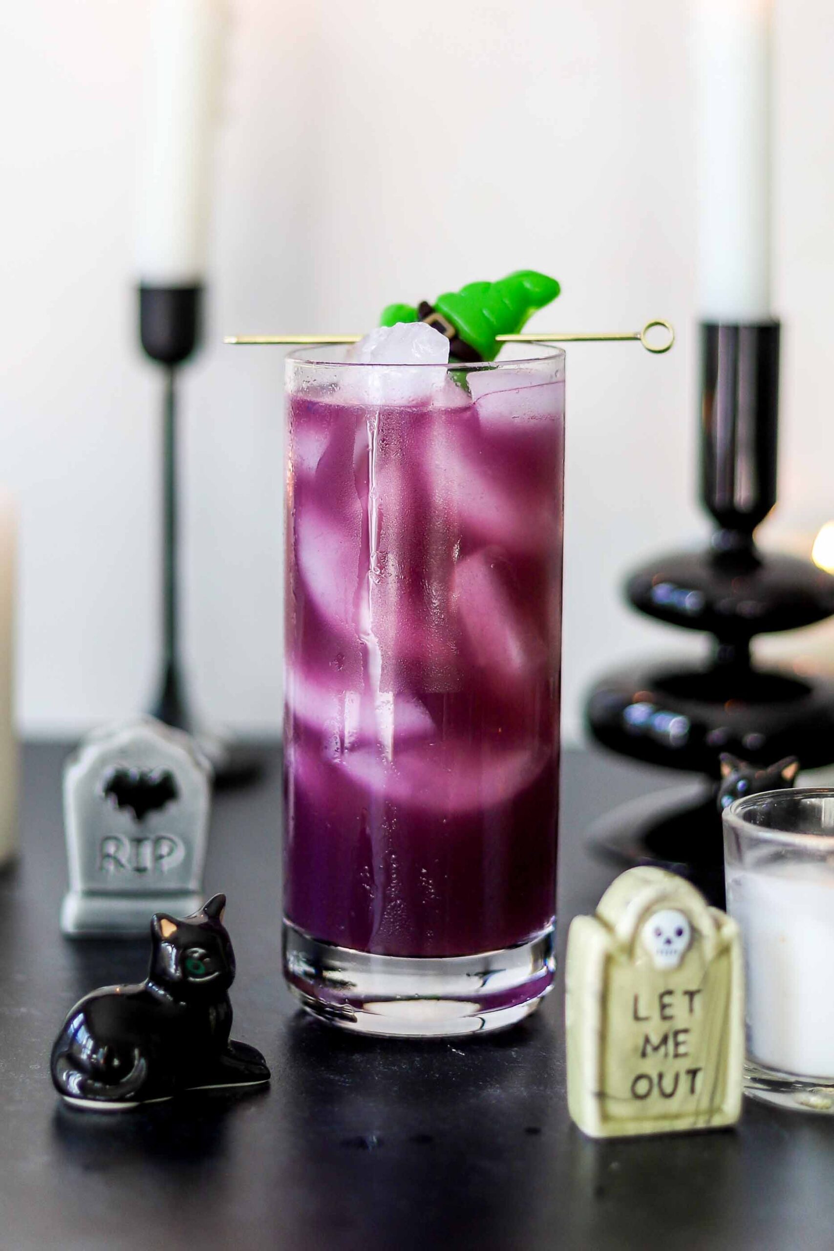 witches brew cocktail