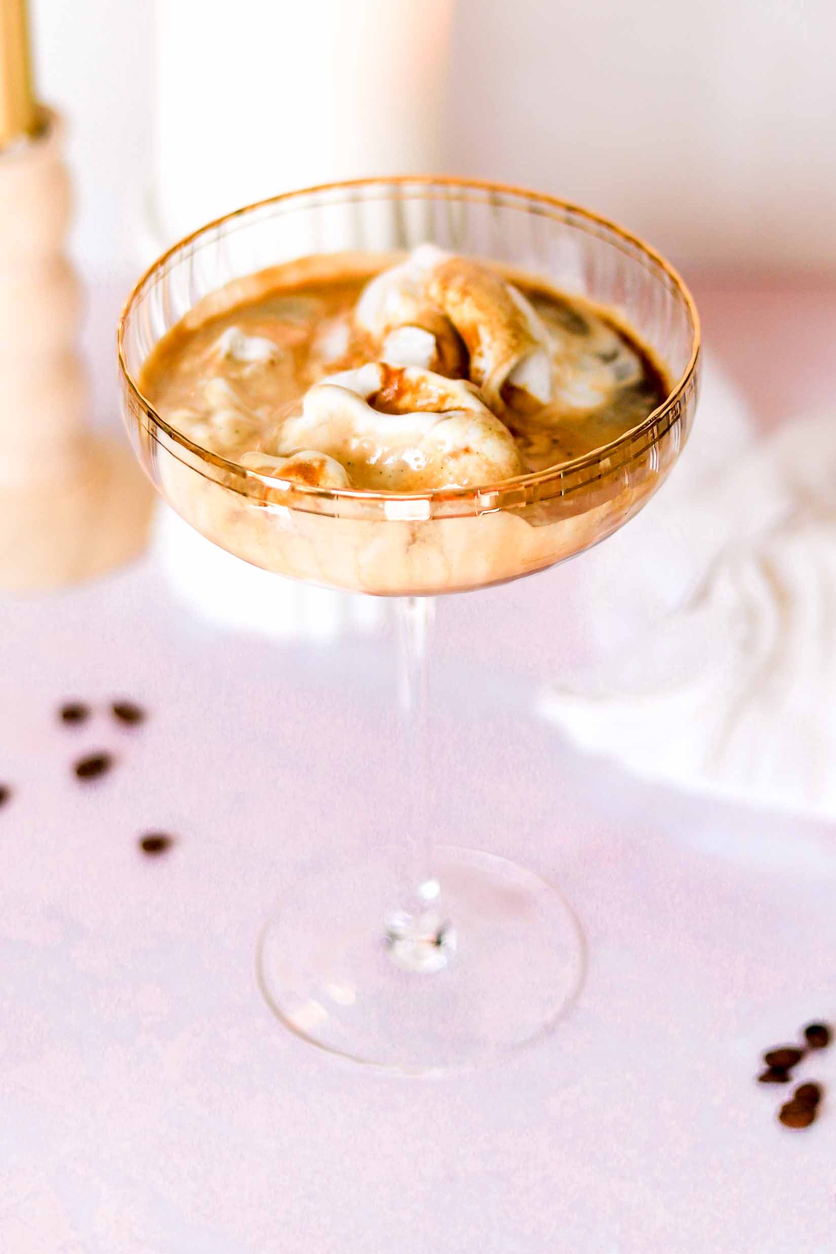amaretto affogato
